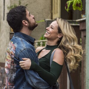 Entre discussões, sepações e muito amor, Jeiza (Paolla Oliveira) e Zeca (Marco Pigossi) tiveram um final feliz na novela 'A Força do Querer'