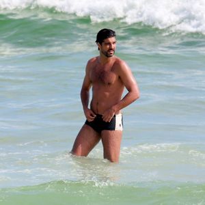 Bruno Cabrerizo brinca sobre a idade: '38 com carinha de 26'