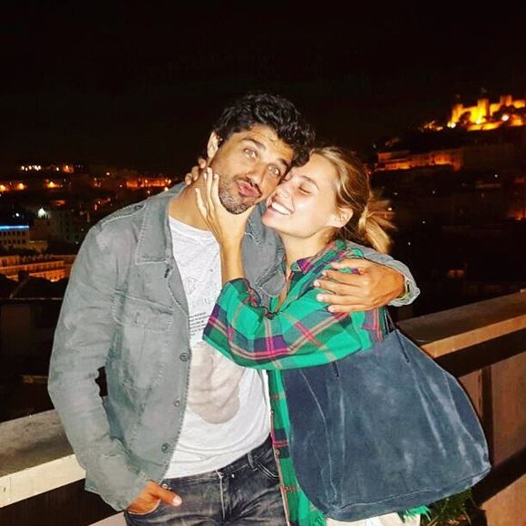 Bruno Cabrerizo, protagonista de 'Tempo de Amar', namorava a it girl Kelly Bailey