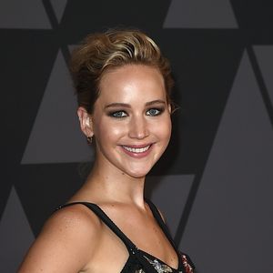 Jennifer Lawrence se separou do diretor Darren Aronofsky depois de um ano de namoro