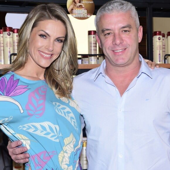 Ana Hickmann apagou contatos do celular de seu marido, Alexandre Correa