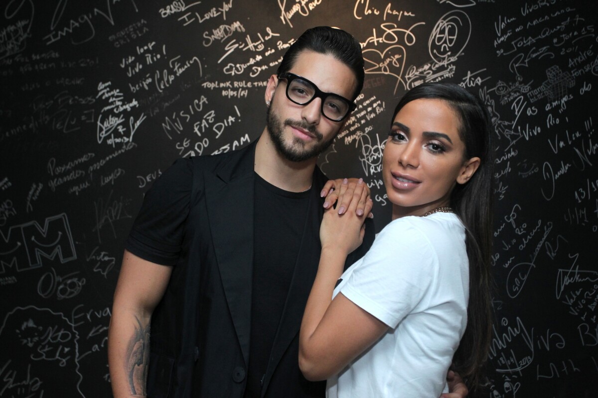 Foto: Anitta passa por saia-justa durante apresentação no Prêmio Multishow  e deixa parte dos seios à mostra durante coreografia de 'Will I See You' -  Purepeople