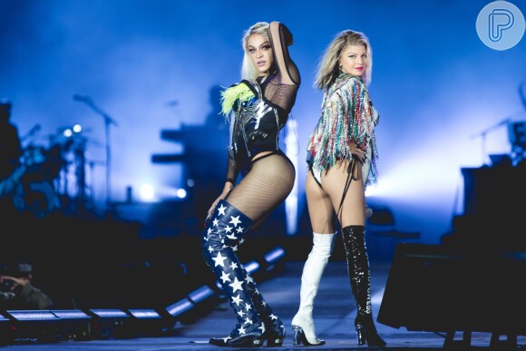 Vetada do Rock In Rio, Anitta ganhou reconhecimento de Pabllo Vittar no Festival durante apresentação com a cantora Fergie, em 27 de setembro de 2017