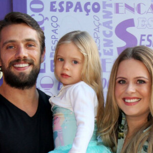 Rafael Cardoso e Mariana Bridi são pais de Aurora, de 3 anos