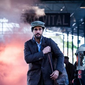 Inácio (Bruno Cabrerizo) promete, na novela 'Tempo de Amar': 'Lucinda (Andreia Horta) escondeu tudo de Maria Vitória (Vitória Strada). Eu vou acertar minhas contas com Lucinda. Ainda hei de estar cara a cara com ela'
