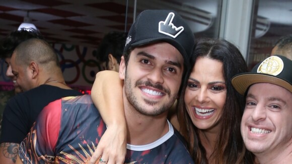 Namorado elogia Viviane Araujo em foto: 'Tenho muito orgulho de você, linda'