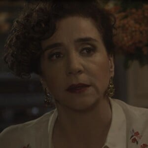 Celeste (Marisa Orth) lembra José Augusto (Tony Ramos) que ele teve amante e filha fora do casamento, nos próximos capítulos da novela 'Tempo de Amar'