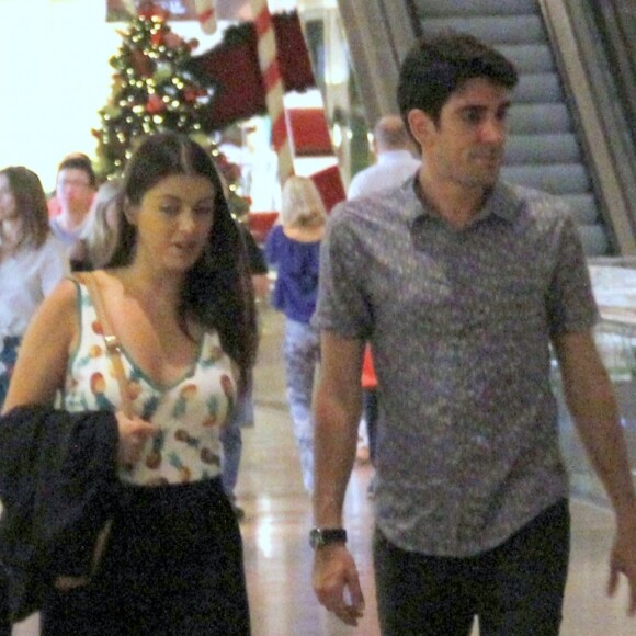 Marcelo Adnet ganhou elogio da namorada, Patricia Cardoso, em seu aniversário: 'Roubou meu coração e me mostrou o verdadeiro sentido da vida. Lindo, sensível...'