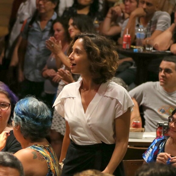 Camila Pitanga contou ter encarado sem problema a chegada dos 40 anos