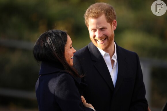 Harry e Meghan Markle estão noivos e vão se casar em maio, em cerimônia bancada pela Família Real