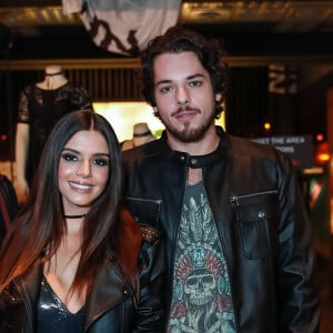 O casal Giovanna Lancellotti e Gian Luca Ewbank estava junto desde fevereiro de 2016