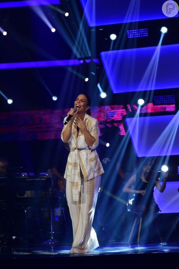 Ivete Sangalo anunciou a gravidez de gêmeas em estreia do 'The Voice Brasil', em setembro de 2017
