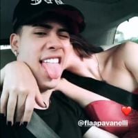 MC Kevinho posta clique romântico com Flavia Pavanelli e fãs vibram: 'Casalzão'