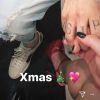 Flavia Pavanelli postou foto de mãos dadas com MC Kevinho e desejou feliz Natal aos fãs em seu perfil do Instagram, na madrugada desta segunda-feira, 25 de dezembro de 2017