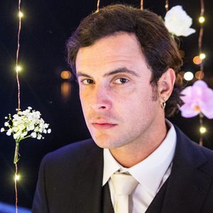 Gael (Sergio Guize) decide dar guarda do filho para Clara (Bianca Bin) em 'O Outro Lado do Paraíso'