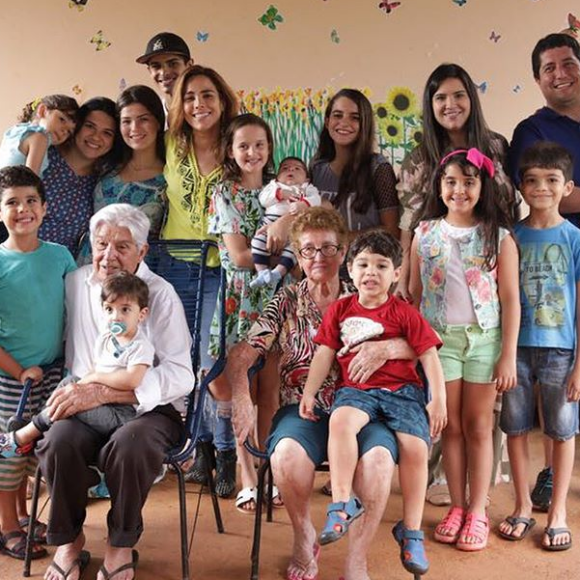 'O melhor presente é a presença! Obrigada, Deus, por nos permitir esse encontro, cheio da Tua presença!', escreveu Zilu