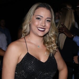 Os fãs de Carol Dantas vibraram na rede social da loira com o novo relacionamento