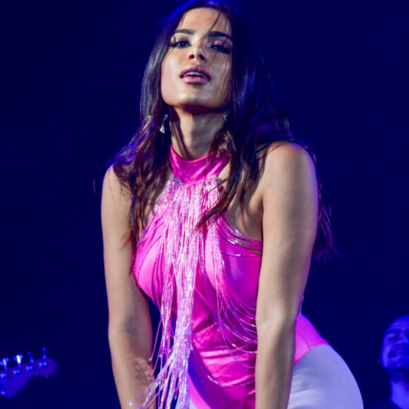 Anitta bateu record no Spotify, sendo a única artista brasileira a ocupar duas colocações no Top 25 do aplicativo de streaming