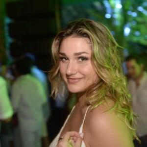 Sasha Meneghel também conhece Bruna Moreira desde criança