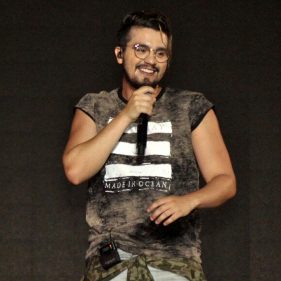 Luan Santana foi um dos destaques da segunda noite de shows do Festival da Virada em Salvador