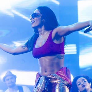 Anitta se apresentou pela primeira vez no Réveillon de Copacabana, no Rio de Janeiro