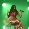 Anitta se apresentou pela primeira vez no palco do Réveillon de Copacabana, no Rio de Janeiro, neste domingo, 31 de dezembro de 2017