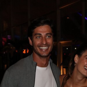 Isis Valverde recentemente terminou o namoro com o modelo André Resende