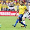 Daniel Alves fica em quinto lugar da lista dos jogadores que elege os atletas com belos bumbuns da Copa do Mundo