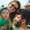 Gusttavo Lima e Andressa Suita curtem Ceará com o filho, Gabriel, de 6 meses: 'De folga com papai'