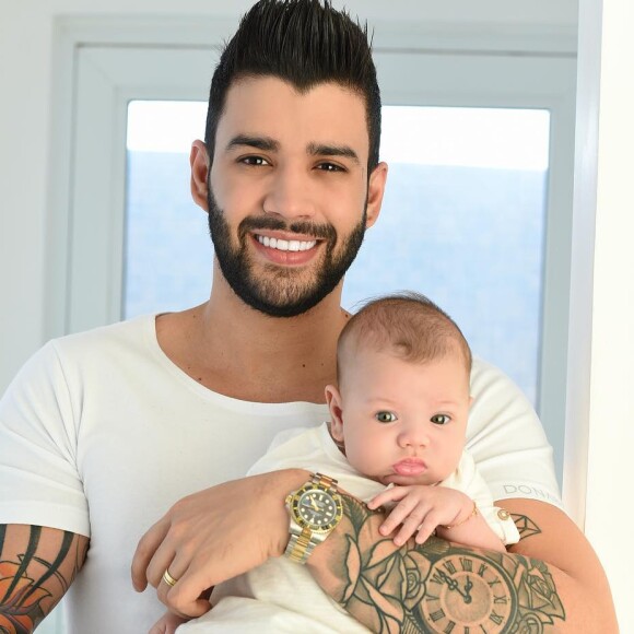 Gusttavo Lima, marido de Andressa Suita, é pai coruja, mas ainda não troca as fraldas do filho, Gabriel