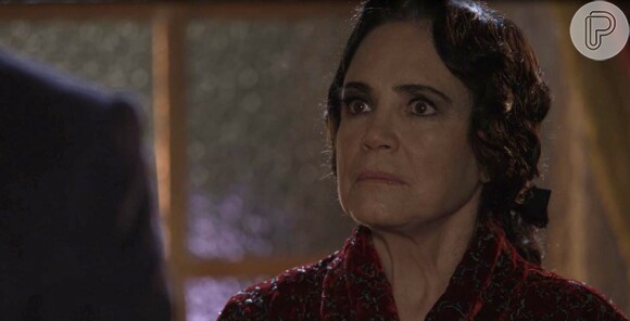 Na novela 'Tempo de Amar', Lucerne (Regina Duarte) se disfarçará de uma senhora recatada para conquistar José Augusto (Tony Ramos)