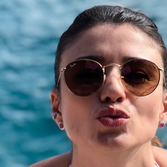 Paula Fernandes passou o réveillon em Fernando de Noronha e brindou seus fãs com fotos incríveis