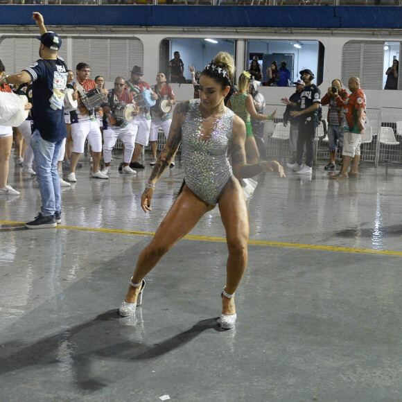 Juju Salimeni e Dani Bolina brilham em primeiro ensaio técnico das escolas de samba de São Paulo, no Sambódromo do Anhembi, neste sábado, 6 de janeiro de 2018