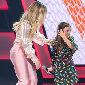 Claudia Leitte aponta dificuldades em fazer o 'The Voice Kids': 'Achei que minhas cinco temporadas tinham me preparado, que nada! Me destruí toda, é muita emoção'