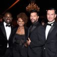 Ricky Martin e o noivo, Jwan Yosef, posaram com o casal Sterling K. Brown e Ryan Michelle Bathe no pós-festa do Globo de Ouro