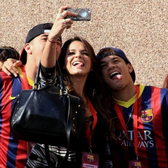 Contudo, como Leão e Aquário são signos fixos, muitas vezes ceder ao outro se torna muito difícil já que ambos não gostam de reconhecer quando estão errados