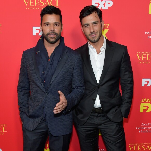 'Nós já fizemos os votos, os juramentos, tudo', disse Ricky Martin em entrevista ao canal 'E!'