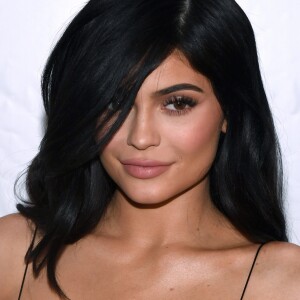 Kylie Jenner não confirma a gravidez oficialmente