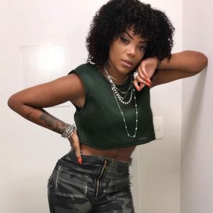 Ludmilla disse que levou uma mala de dinheiro para a escola para provar que era famosa