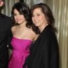 Mãe de Selena Gomez responde fã após pedido para que atriz se desculpasse: 'É como falar para um surdo'