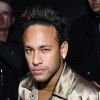 Neymar mostrou estilo ao usar tiara e divertiu a web: 'Cabelo irado'. Veja fotos!