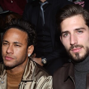 Neymar se encontrou com o jogador alemão Kevin Trapp, na semana de moda de Paris, nesta quinta-feira, 18 de janeiro de 2018