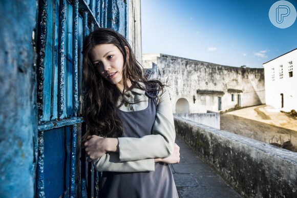 Na novela 'Tempo de Amar', Maria Vitória (Vitória Strada) ficará desolada ao voltar para Portugal e não encontrar a filha