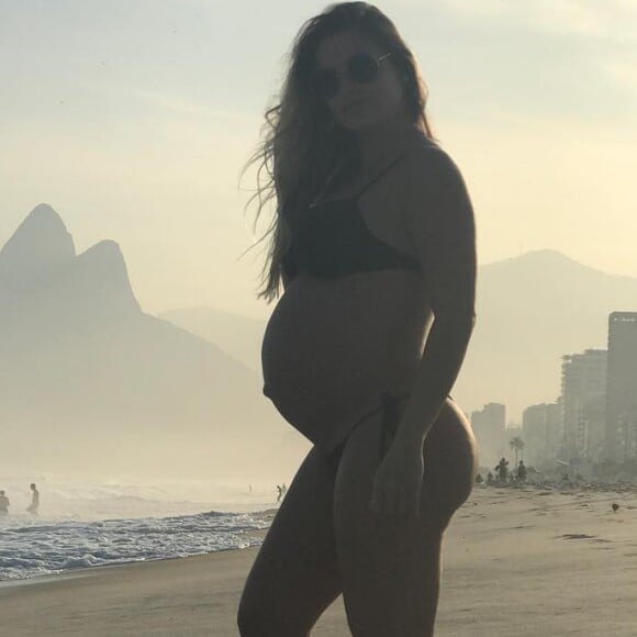 Andressa Suita tinha lamentando a falta da barriga de gravidez no Instagram