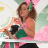 Leandra Leal mostrou samba no pé no ensaiod a Mangueira