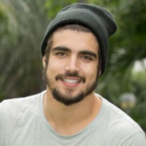 Caio Castro emendou trabalho em novela com reality de casais na MTV