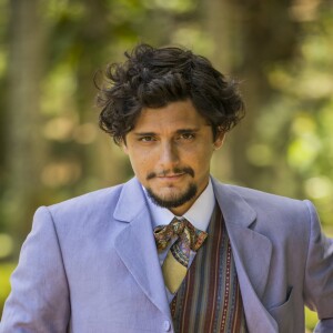 Bruno Gissoni dá vida ao Uirapuru na novela 'Orgulho e Paixão'