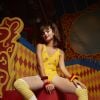 Inspirada em Circo Vintage, a nova coleção de carnaval da BlueMan, está vendendo o body de palhaço por R$309,00, incluindo a meia calça rastão branca, o nariz de palhaço e a gravatinha