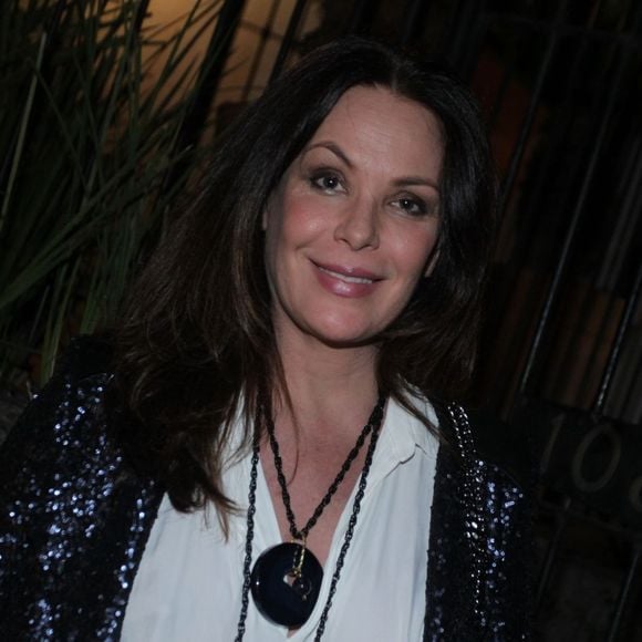 'Se fizer isso sempre ao longo de 10, 20, 30 anos, fará toda a diferença. O negócio é cuidar sempre, ter carinho por nós mesmos', disse Carolina Ferraz