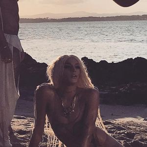 Lucas Lucco e Pabllo Vittar lançaram a música 'Paraíso'